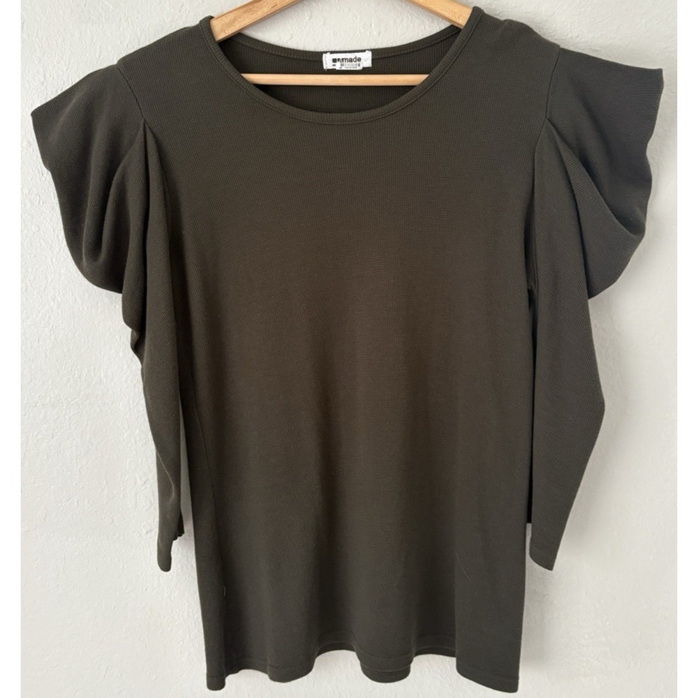 LAmade Power Shoulder Cap 3/4 Sleeve Stretch Knit Modern‎ Top Olive Green Small